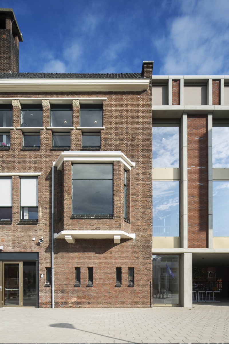 Oud versus nieuw Edith Stein college Den Haag