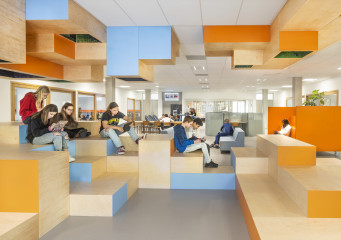 Lumion Amsterdam school interior